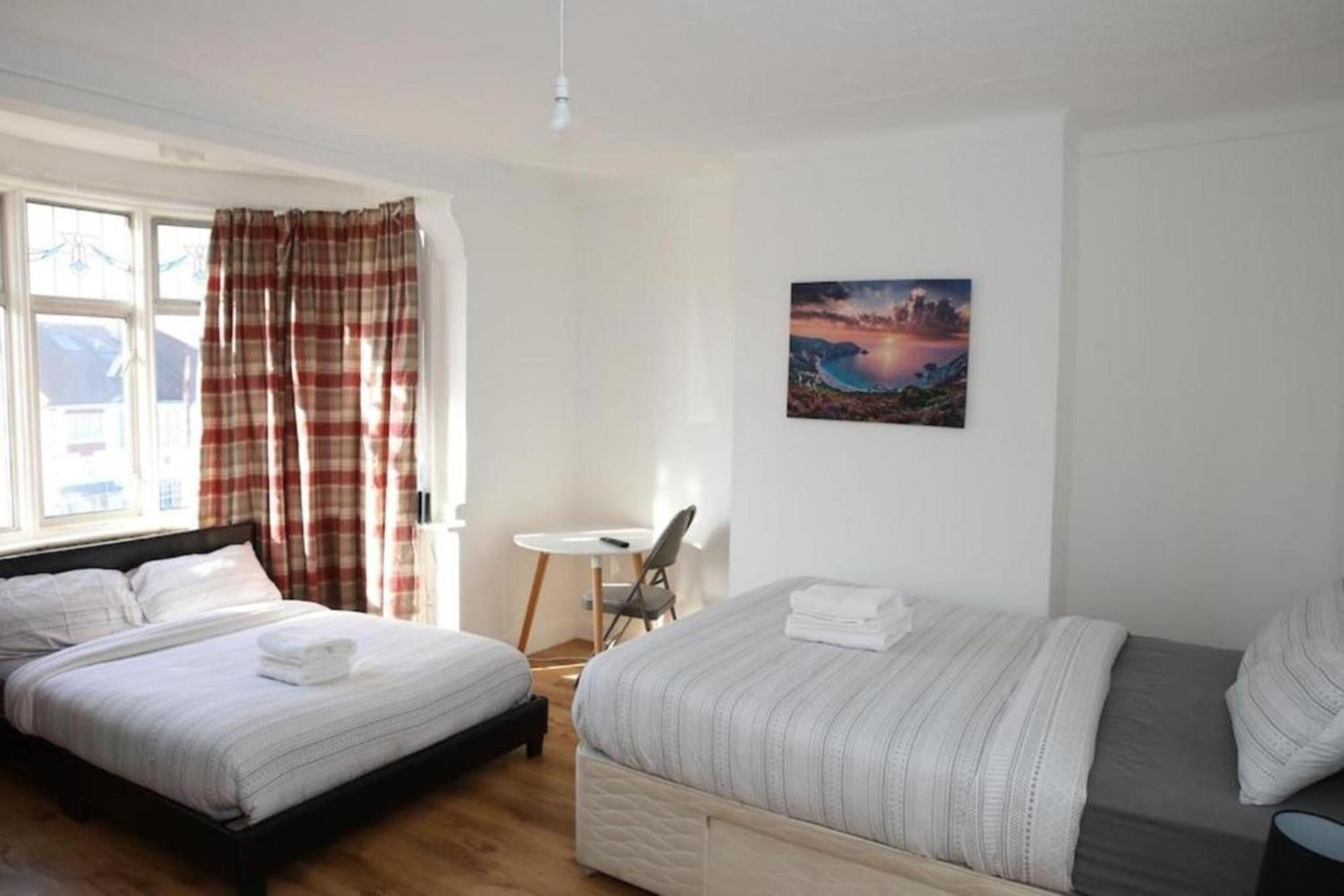 Oyo Timi Holiday Homes London Eksteriør billede